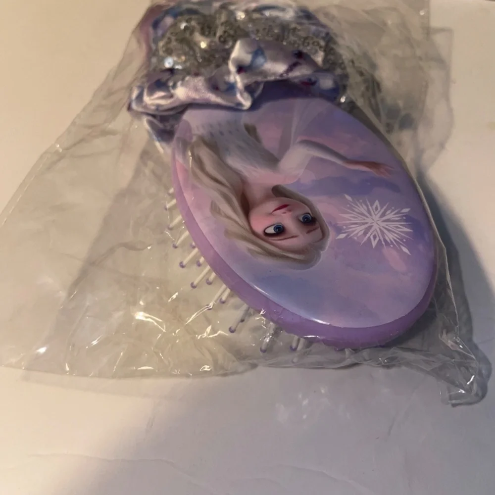 Frozen Princess Elsa Hair Brush For Girls Scrunchies & Detangling Brush 5 Pcs